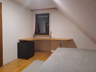 Anzeigenbild: 2,5 Zimmer Wohnung für Handwerker oder Studenten geeignet