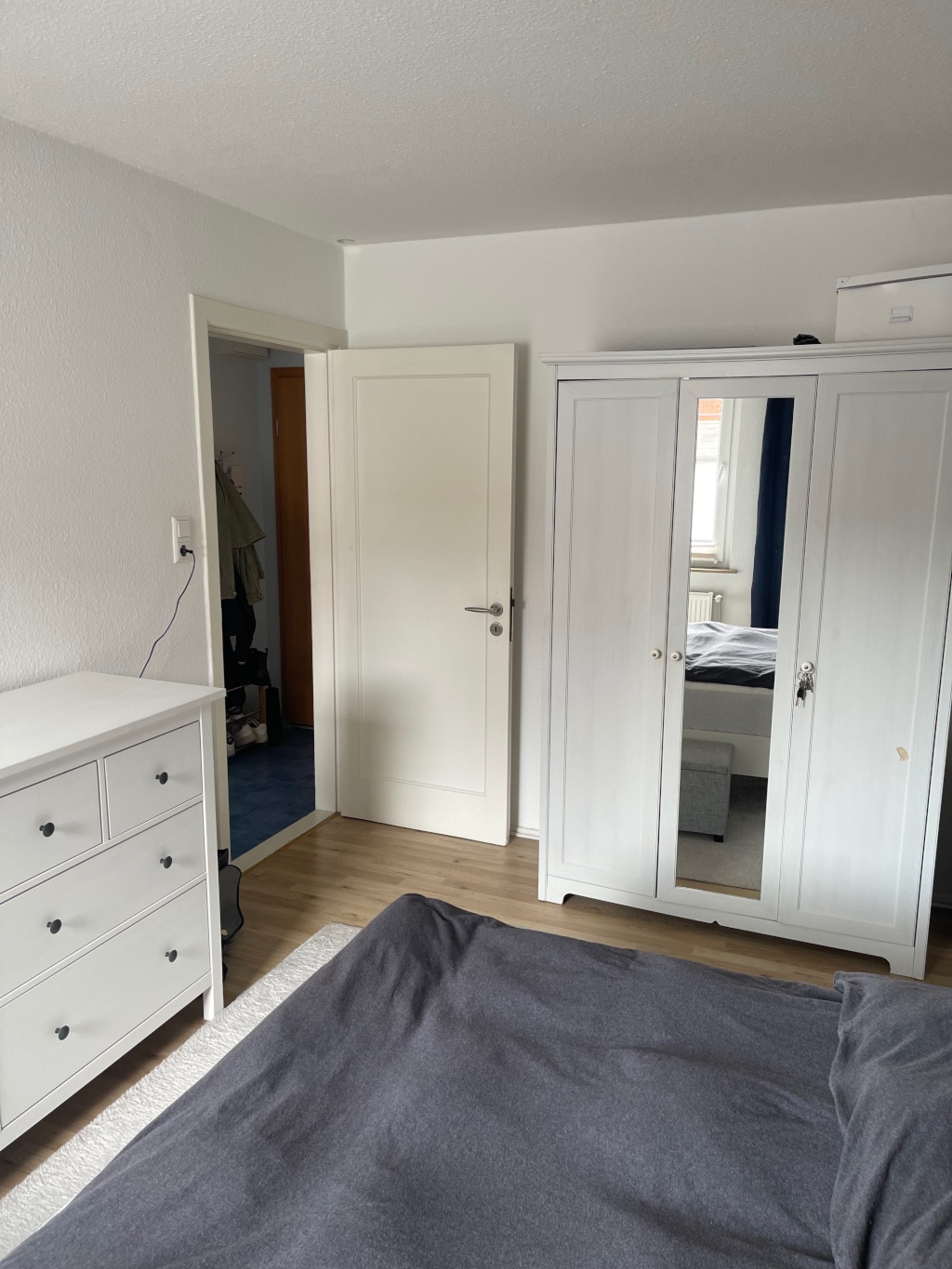 Schöne 2-Zimmer Wohnung in zentraler Lage zur Zwischenmiete vom 01. Sept. bis 30. Okt.2026 – Westerstraße, 28199 Bremen Alte Neustadt – Vorschaubild 3