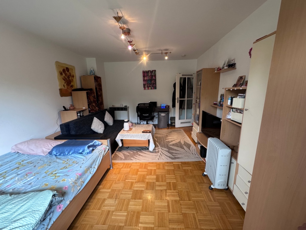 Flat Schwabing Belgradstr. 138 - Wohn-/Schlafraum 1