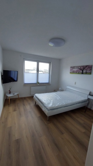 Imagen del anuncio: Modern eingerichtetes  WG Zimmer ab 01.11.2026