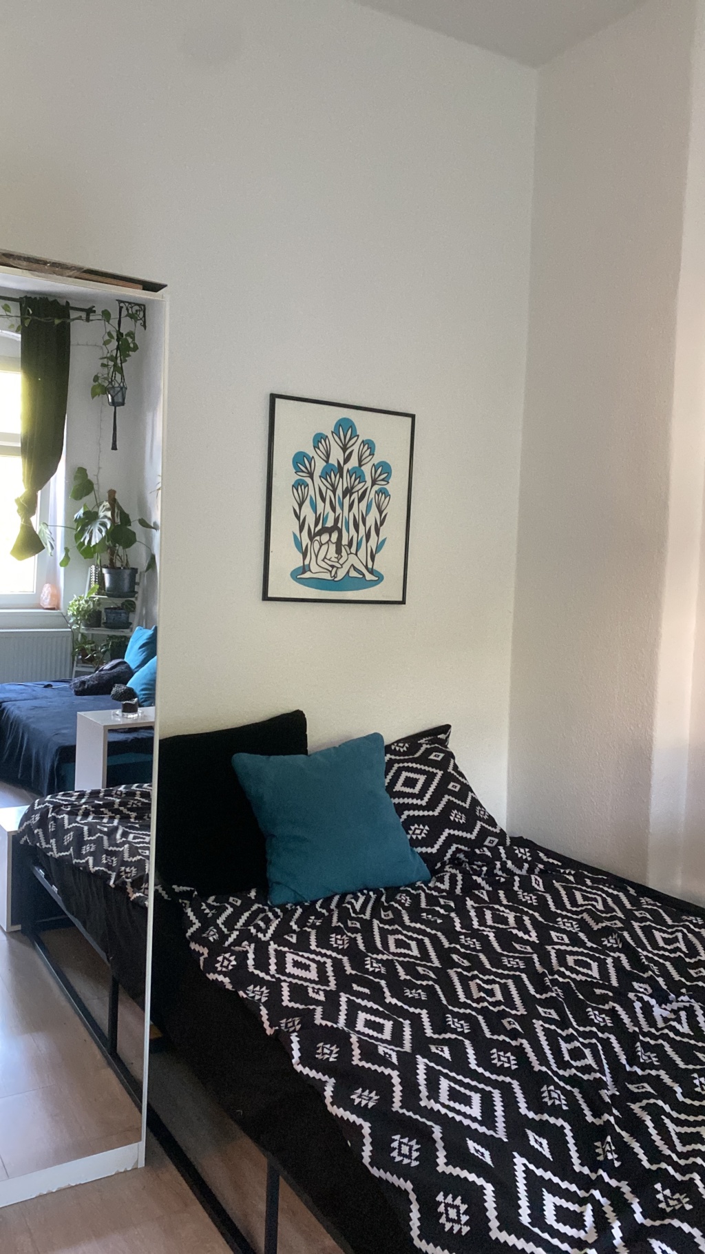 STUDIO APARTMENT- FLINTA ONLY/NO COUPLES – Weitlingstrasse 70, 10317 Berlin Lichtenberg – Vorschaubild 2