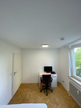 Anzeigenbild: WG-Zimmer direkt an der Hochschule Reutlingen – 11 m², möbliert