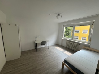 Anzeigenbild: Next to Hauptbahnhof - Furnished Room for Rent – Single Room - All Utilities Included – Ideal for International Students