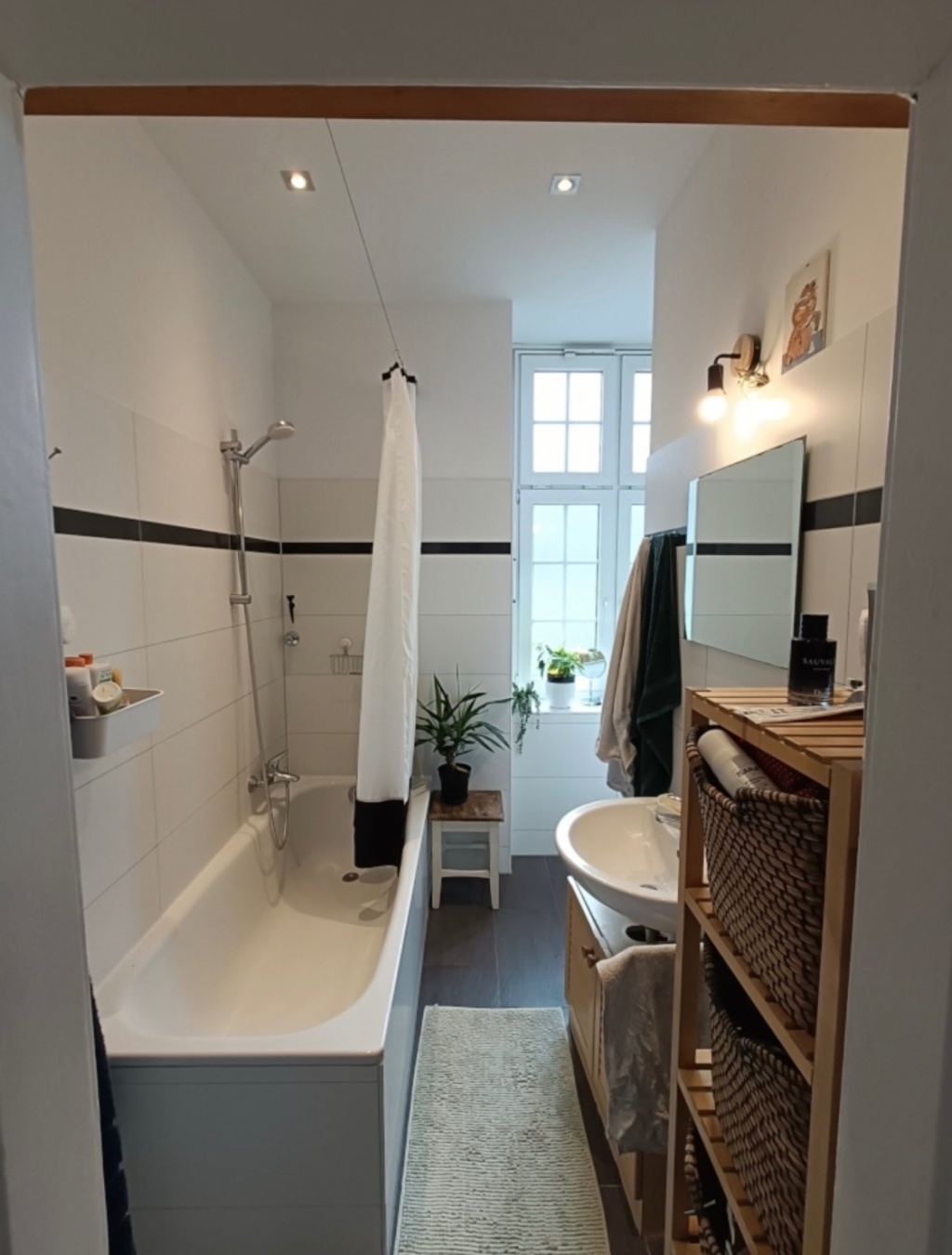 WG-Zimmer Nippes Neusser Str 177 - Bad