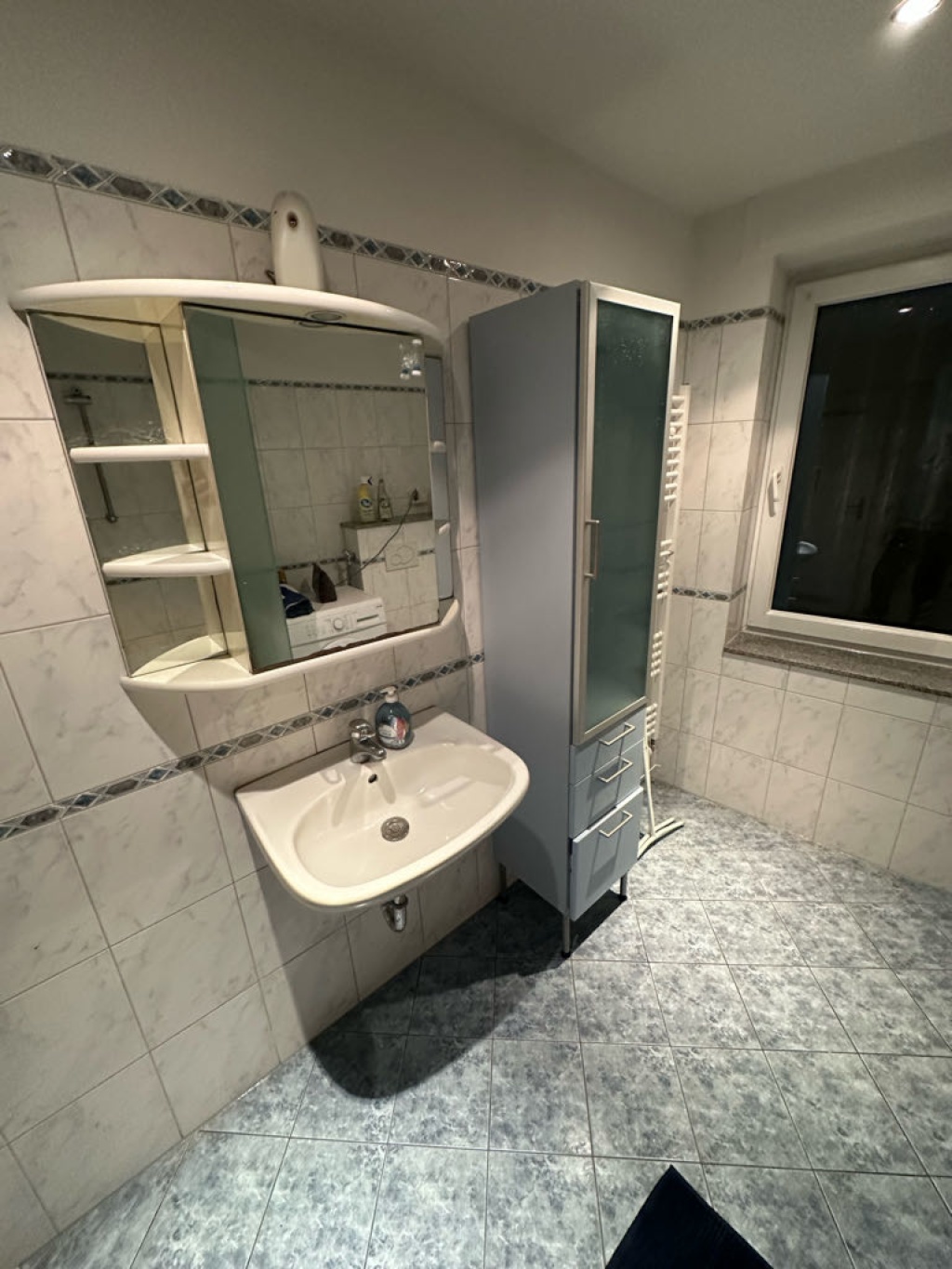 Habitación en WG nordend mittelweg - bad 1