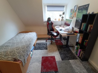 Anzeigenbild: Schöne ruhige möblierte 2-Zimmer-Wohnung verfügbar ab 01.09.25