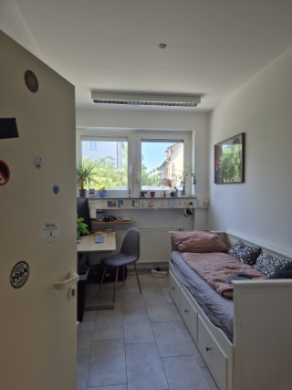 Anzeigenbild: Gemütliches WG-Zimmer in zentraler Lage in Vaihingen