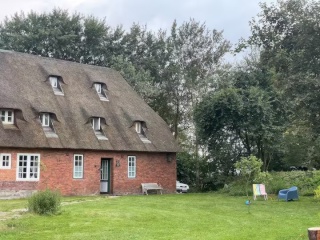 Ad image: Öko-Wohnung im historischen Gutshof an der Nordsee