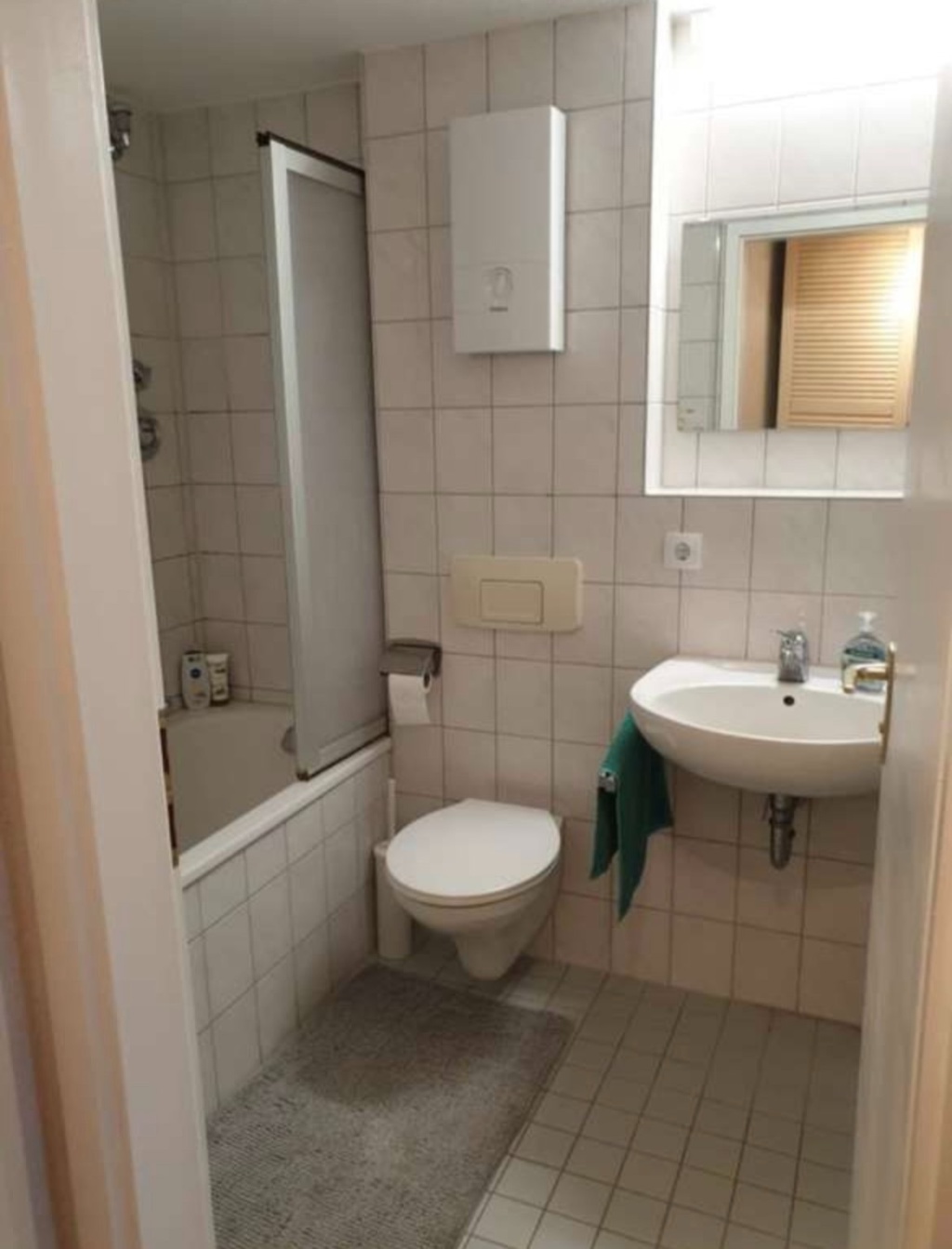 Möbliertes 1,5 Zimmer Sonnenappartment in Stuttgart-Möhringen – Balinger Straße 51, 70567 Stuttgart Möhringen – Vorschaubild 5