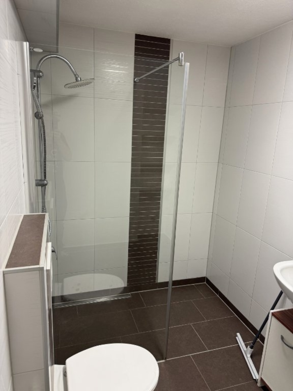 WG - Zimmer / voll Mobliert / – Nordbergstraße 22, 74076 Heilbronn Heilbronn – Vorschaubild 4