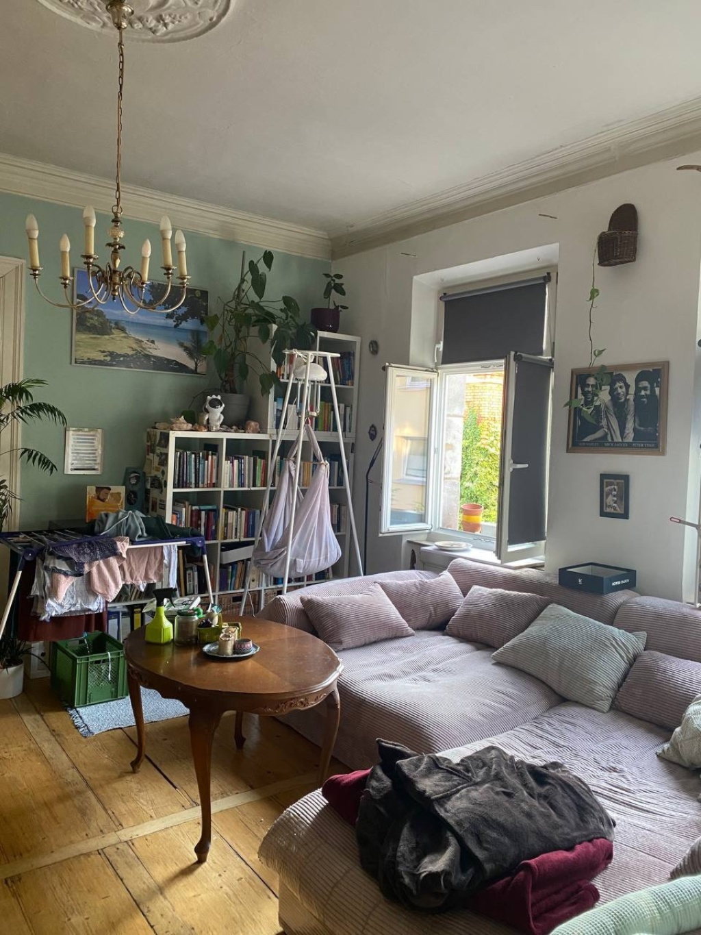 Flat Gostenhof Saldorferstrasse 6 - Wohnzimmer/ Zimmer3