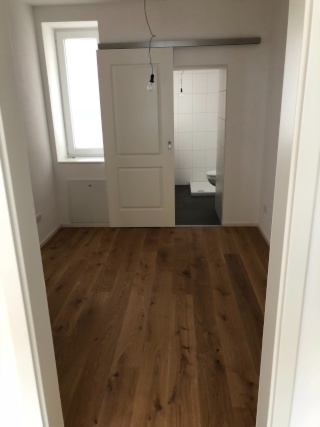 Imagen del anuncio: Pequeño apartamento de 2 habitaciones en el jardín