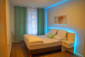 Anzeigenbild: 3 Zimmer Wohnung Vollmöbliert bis 5 Personen - ruhige Gegend