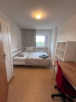 Anzeigenbild: charmant möbliertes WG-Zimmer BEFRISTET bis 31.08.25 zu vermieten