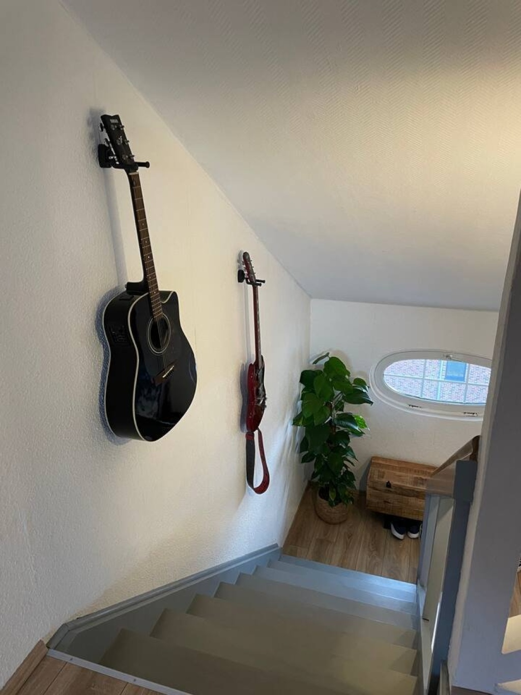 Stilvolle 2-Zimmer-Dachgeschosswohnung mit zwei Balkonen – 40211 Düsseldorf Stadtmitte – Vorschaubild 12