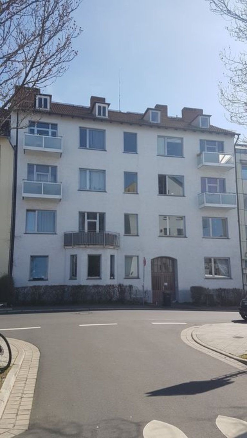3 ZKB Wohnung am Tannenwäldchen / EBK / Waschmaschine und bei Bedarf komplett möbliert