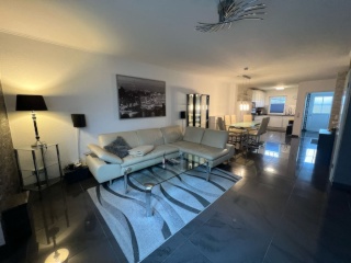 Imagen del anuncio: WG habitaciones con equipo superior en casa adosada -18m2 todo incluido
