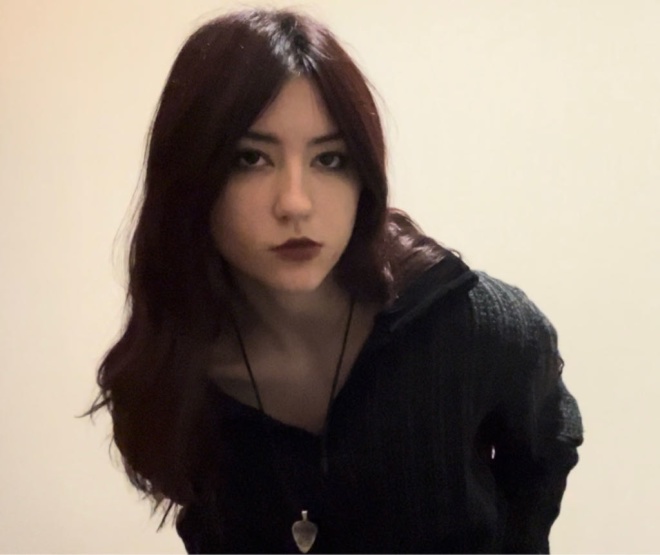 Anzeigenbild: Ich bin auf der Suche nach einem Raum für eine lange Zeit zu studieren