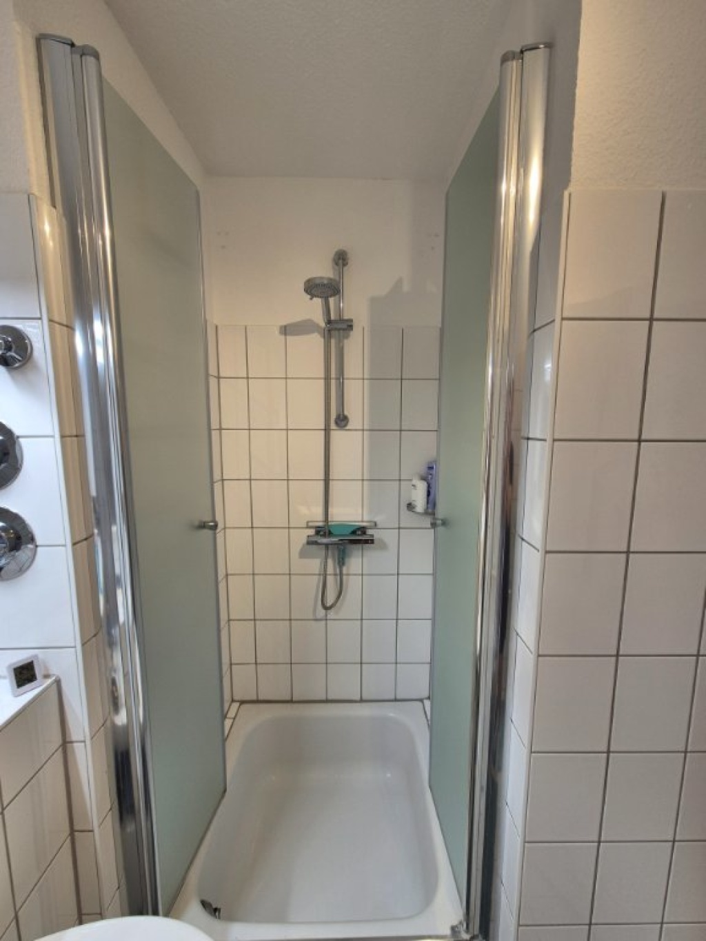 Wunderschöne helle und möblierte Wohnung mit Balkon – Gisperslebener Straße 45, 99089 Erfurt Ilversgehofen – Vorschaubild 7