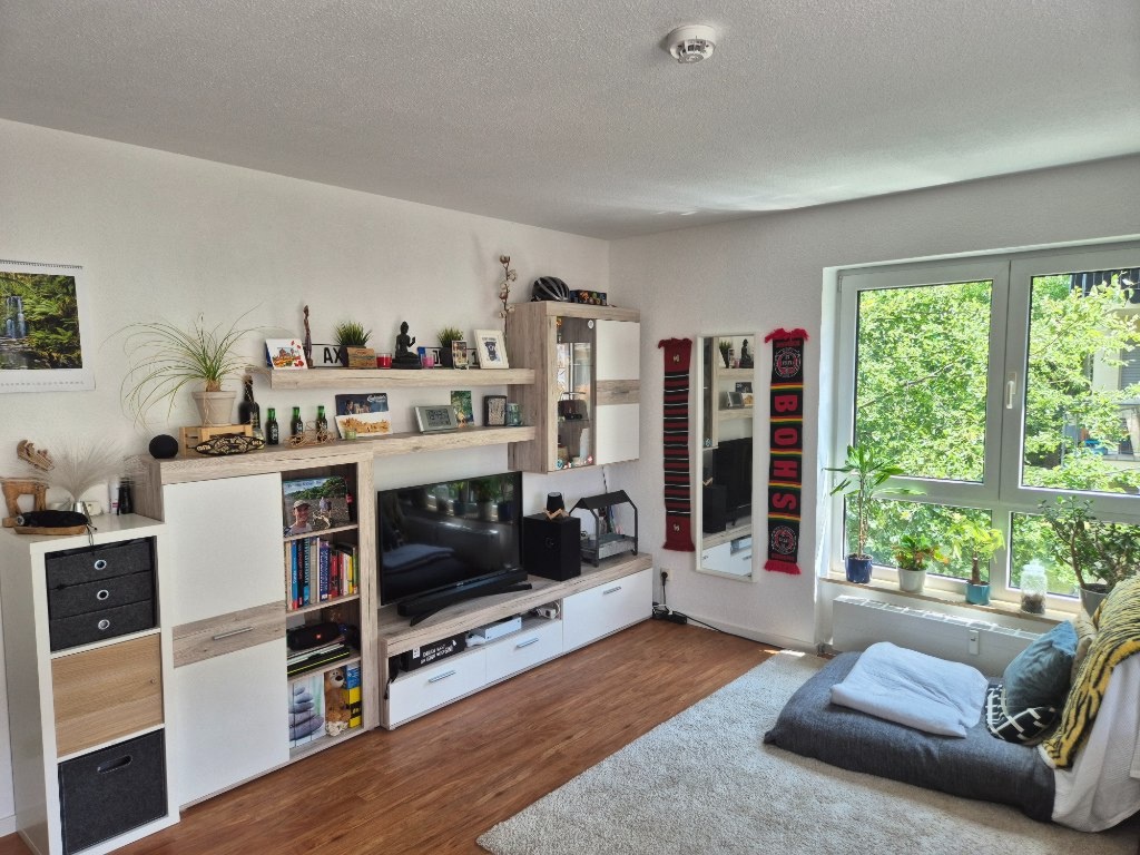 Wunderschöne helle und möblierte Wohnung mit Balkon – Gisperslebener Straße 45, 99089 Erfurt Ilversgehofen – Vorschaubild 4