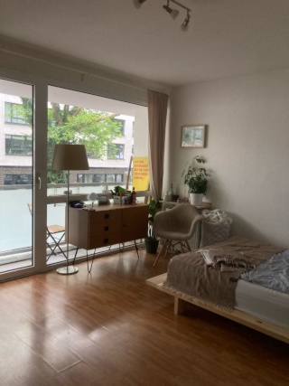 WG geeignet! Zentrale 2-Zimmer Wohnung mit Balkon in Köln-Lindenthal zur Untermiete!