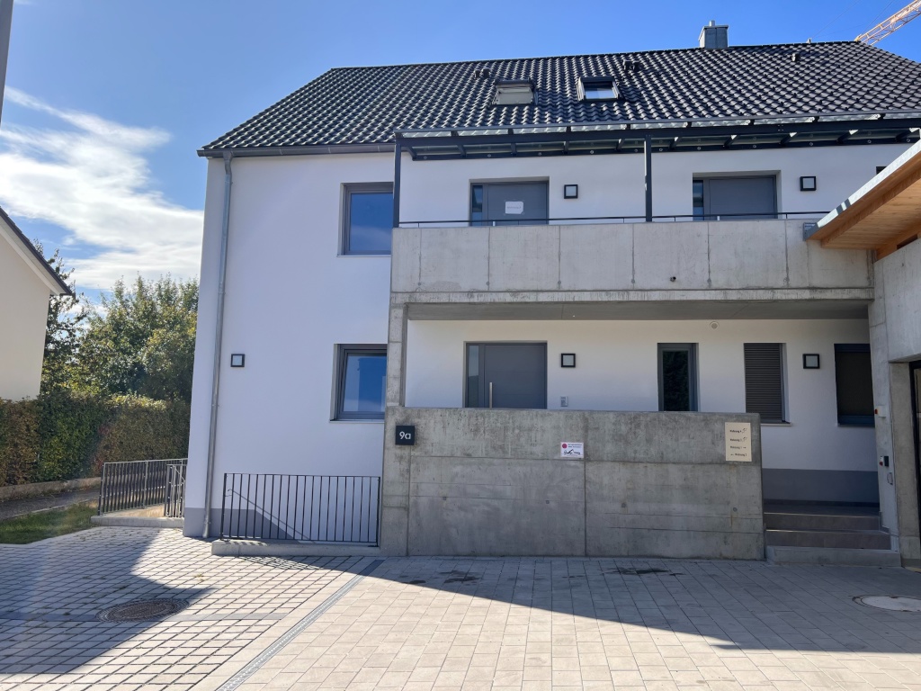 WG-Zimmer Kohlberg Dr.-Leicht-Straße 9a - Hausansicht