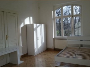Ad image: Studenten-WG in einer Stadtvilla! Möbliertes 20m2 Zimmer mit kompletter Wohnungsausstattung