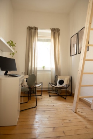 Ad image: Neu: Stylische voll ausgestattetes WG-Zimmer mit Hochbett im sanierten Altbau • Citylage Karlsruhe • Highspeed-Internet •