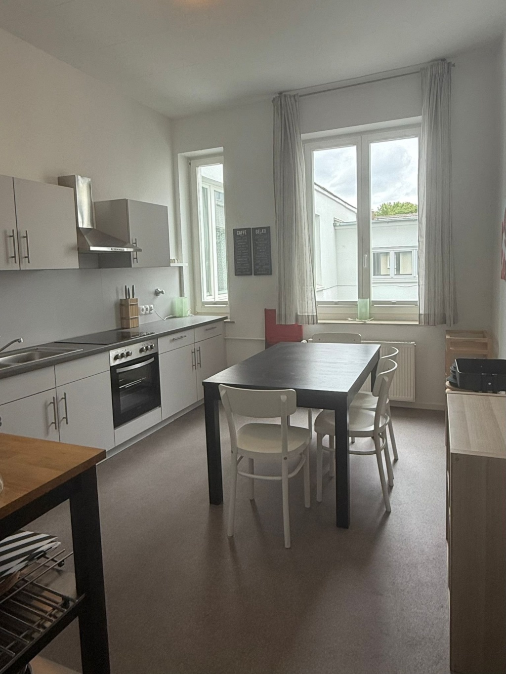 WG-Zimmer Südstadt Frankfurter Straße 113 - W3 - Große Wohnküche mit Vollausstattung, 2x KS und SM