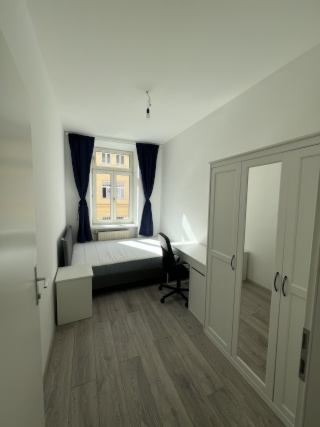 Anzeigenbild: Vollmöblierte 4-Zimmer Wohnung in toller und ruhiger Lage!
