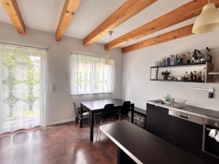 Anzeigenbild: Zimmer in Studentenwohnung gleich neben FH Joanneum und SMART CITY mit Garten und Grillplatz zu vermieten! Sämtliche Kosten bereits im Zimmerpreis enthalten!