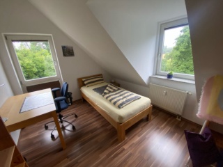 Ad image: Stunning green location in Cologne: sunny, furnished WG room