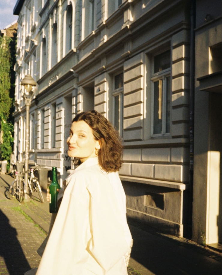 Anzeigenbild: Suche Sweete Wg in Bonn :)