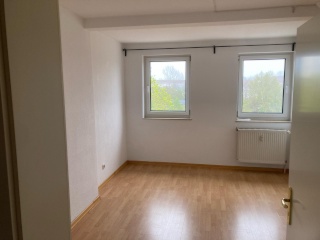 Anzeigenbild: Zimmer in 3er WG Nähe Bahnhof