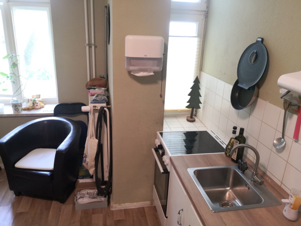 WG-Zimmer Friedrichshain Dossestraße - Unsere WohnKüche - 24 qm