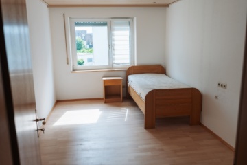 Imagen del anuncio: Habitación parcialmente amueblada en 3 GT en nueva cubierta