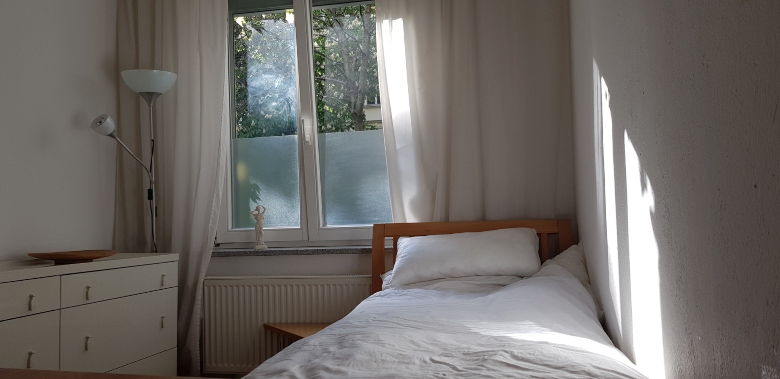 Habitación en WG Prenzlauer Berg Knaackstraße - comfy bed 90x200 cm