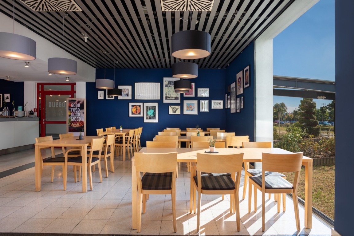 Ihr modernes Studentenzimmer in einem Hotel – eigenes Bad, WLAN, Fitnessraum, Parkplatz & mehr! Your modern student room in a hotel – private bathroom, Wi-Fi, gym, parking & more! – Hilpertstraße 27, 64295 Darmstadt Darmstadt – Vorschaubild 7