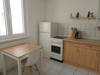 Anzeigenbild: Zwischenmiete in 2-ZKB-Wohnung in der Neustadt (ab sofort bis Ende August)