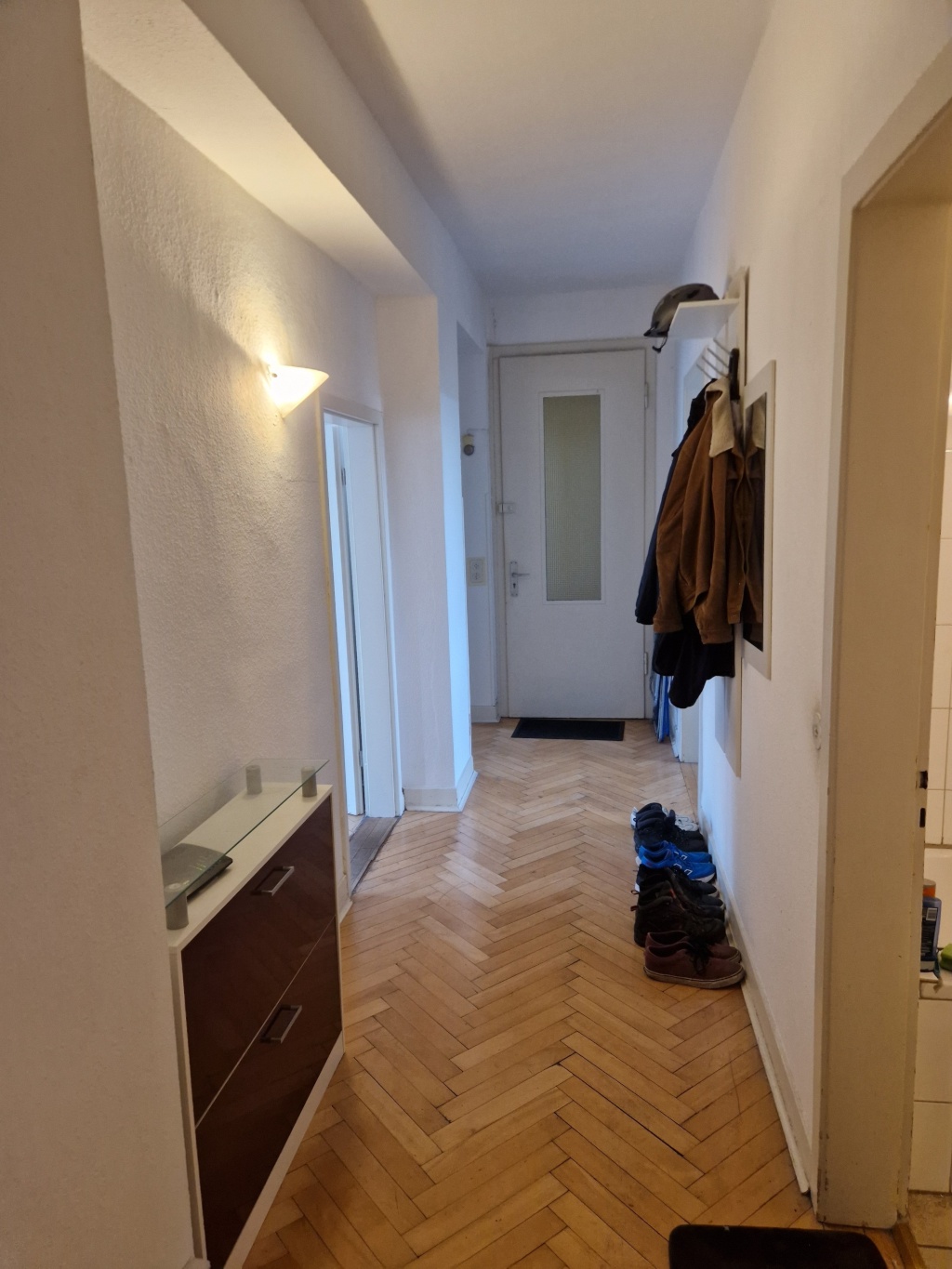 WG-Zimmer Beuel Konrad-Adenauer-Platz - Flur
