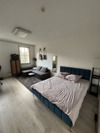Anzeigenbild: Großes Zimmer zentral in Würzburg