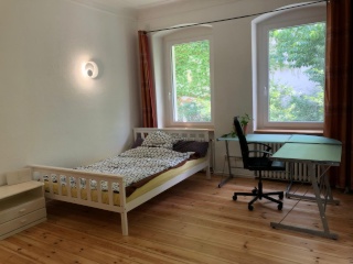 2-Zimmer Wohnung in Friedenau!-- Möbliert und mit privatem Garten!! 2-Bedroom Apartment in Friedenau--Furnished and with — photo 1
