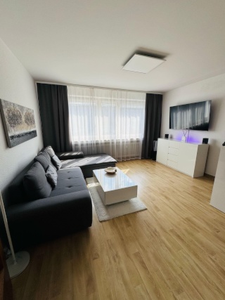 Imagen del anuncio: Zimmer 10 mit 22 qm in 2er-WG „Erlenkönige“ – Etage 3, 510 €, möbliert, in Uni-Nähe, kann auch mit Zimmer 11 10 qm + Balkon als ganze Wohnung mit 44 qm gemietet werden