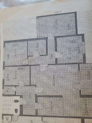 Anzeigenbild: 5 Zimmer Wohnung am Mainzer Volkspark - WG-Geeignet