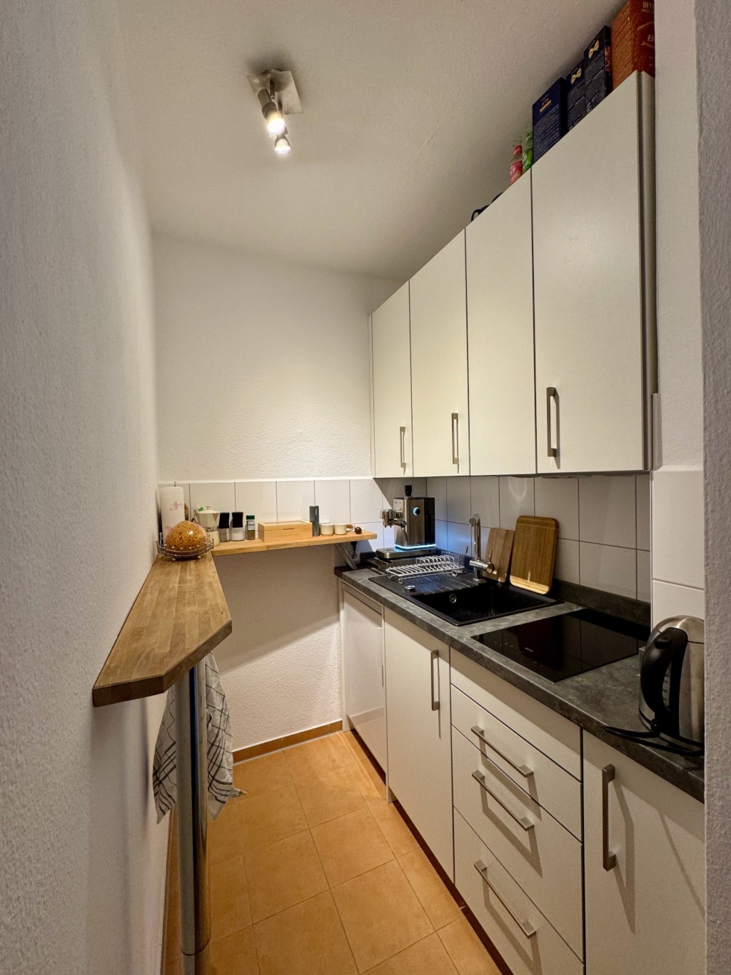 Helle 1-Zimmer-Wohnung mit Balkon in Schwabing (Untermiete ab 6 Mon.) – 80803 München Schwabing-West/Schwabing-Freimann – Vorschaubild 7