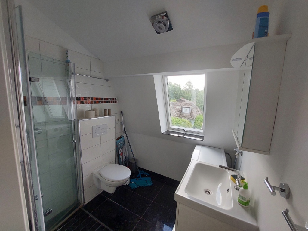 3 möbl. Zi 68 qm inkl Pantry u Balkon für 1-3 Pers ruhig u grün in Meiendorf U1/Bus 24 – Von-Suppé-str. 37d, 22145 Hamburg Meiendorf – Vorschaubild 16