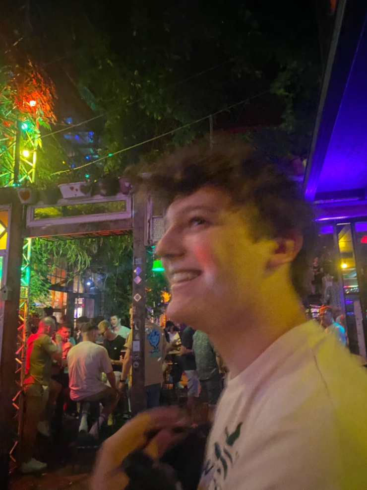 Anzeigenbild: Suche entspannte WG in Uni-Nähe :) Cederik | 20