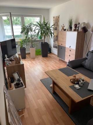 Anzeigenbild: Möblierte 2-Zimmer-Wohnung in Neumarkt auf Zeit (Nov–Apr)