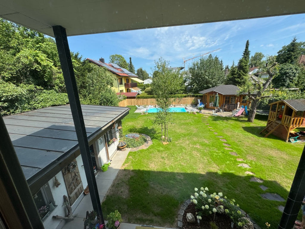 Habitación en WG Bogenhausen Soldauer Straße - Blick in den Garten (von der Küche aus)