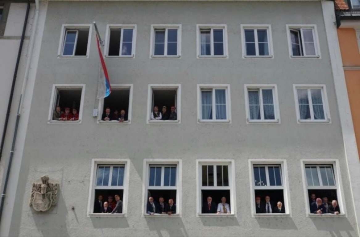 WG-Zimmer Maxvorstadt Königinstraße 49 - Haus Außenansicht